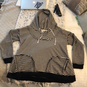 stripped hoodie shirt